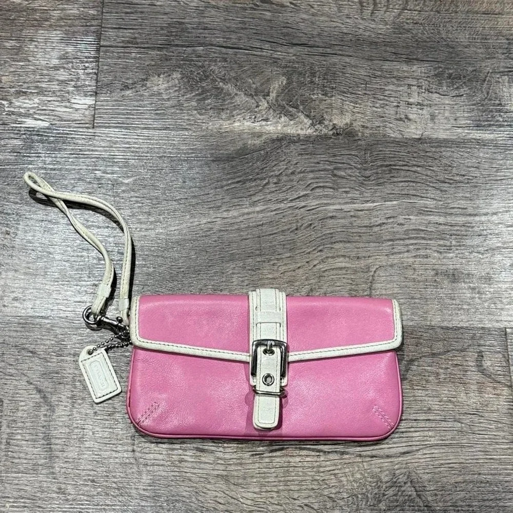 Vintage Coach pink wristlet